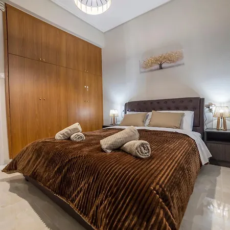 Valia's House شقة كالامباكا