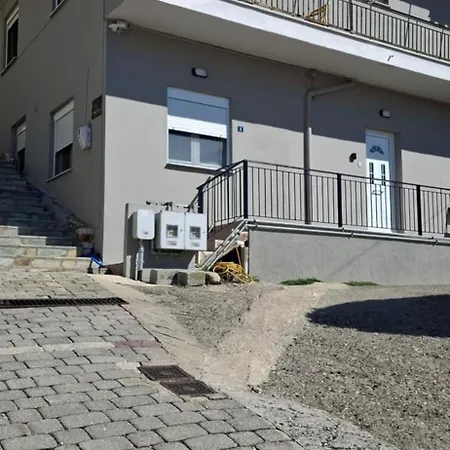 Valia's House