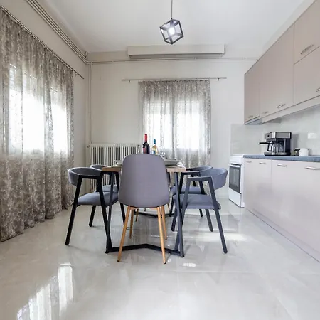 Valia's House アパート